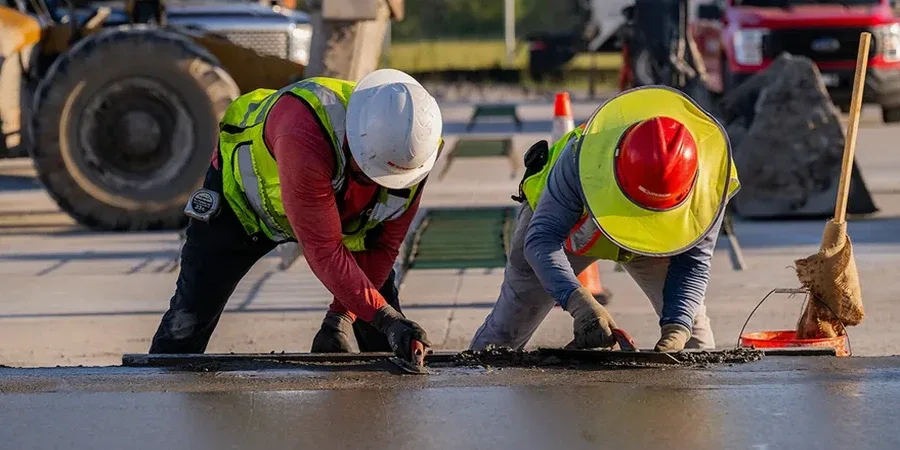 Diseño de Pavimento Rígido en Copiapó: Control de Retracción en Clima Desértico